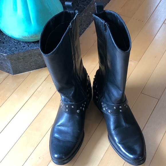 Naturalizer, Women’s 8, Black leather Rivalry Stud Moto Boots, EUC - Picture 14 of 16
